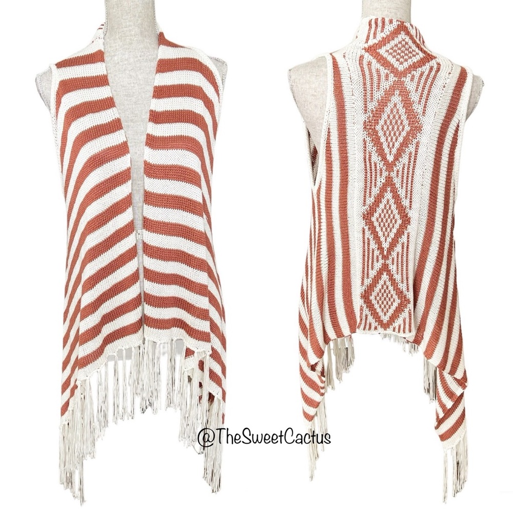 Daytrip Fringe Open Cardigan Sweater Vest Striped Boho Aztec Top Medium